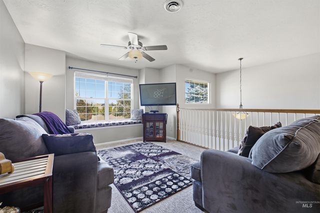 2028 Candleridge Dr, Twin Falls, ID 83301