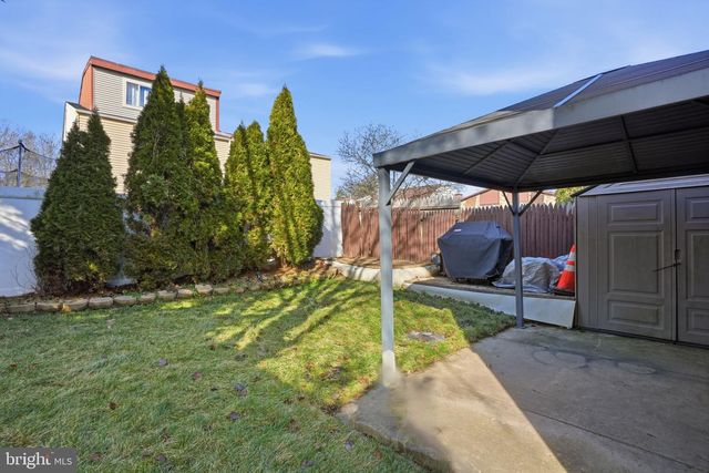 10232 RUBIN LN, Philadelphia, PA 19116