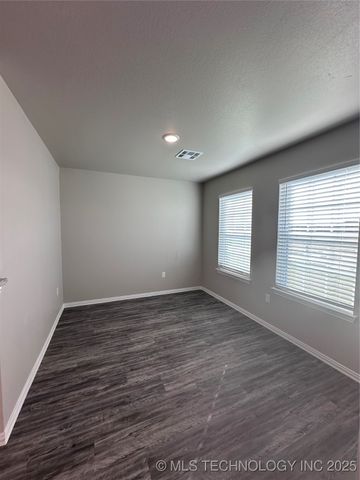 3324 Little John, Durant, OK 74701