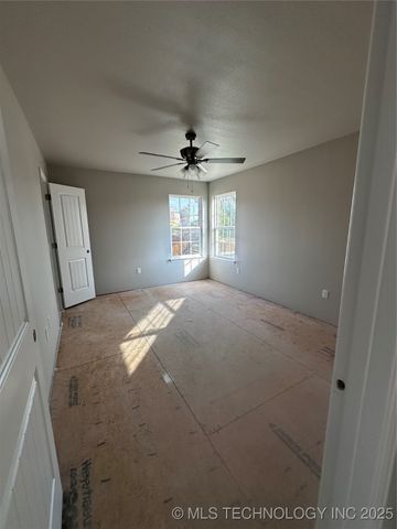 3324 Little John, Durant, OK 74701