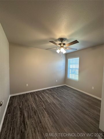 3324 Little John, Durant, OK 74701