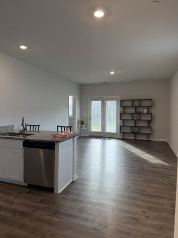 104 Victory Cir, N, Ashland City, TN 37015