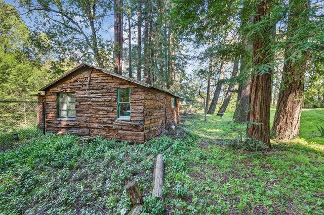 3215 Woodside Road, Woodside, CA 94062