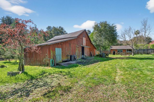 3215 Woodside Road, Woodside, CA 94062