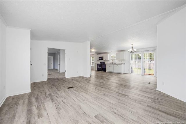 784 Precision Court, Hope Mills, NC 28348
