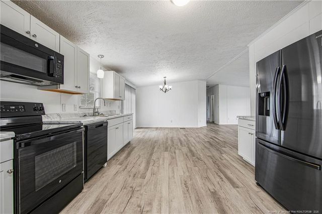 784 Precision Court, Hope Mills, NC 28348