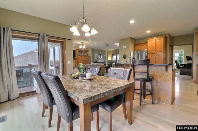 17311 Franklin Drive, Omaha, NE 68118