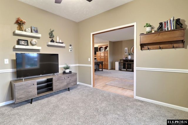 17311 Franklin Drive, Omaha, NE 68118