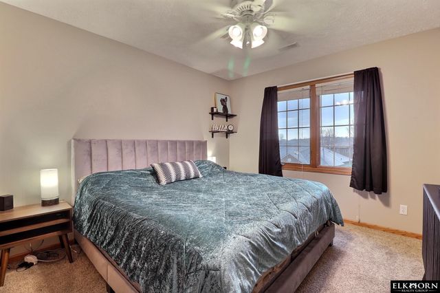 17311 Franklin Drive, Omaha, NE 68118