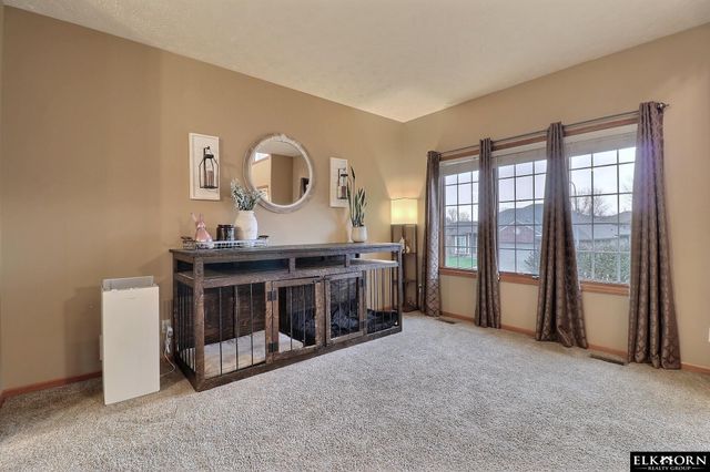 17311 Franklin Drive, Omaha, NE 68118