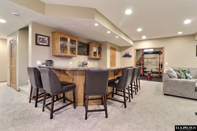 17311 Franklin Drive, Omaha, NE 68118