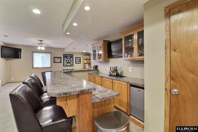 17311 Franklin Drive, Omaha, NE 68118