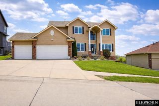 17311 Franklin Drive, Omaha, NE 68118