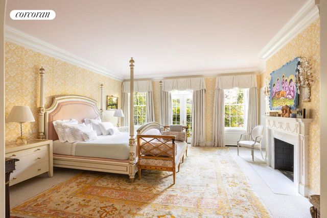 160 E 81ST Street, New York City, NY 10028