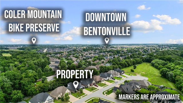 4304 SW Plumley Avenue, Bentonville, AR 72713