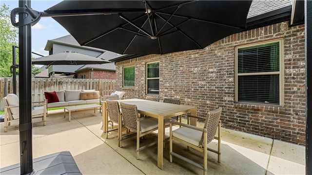 4304 SW Plumley Avenue, Bentonville, AR 72713