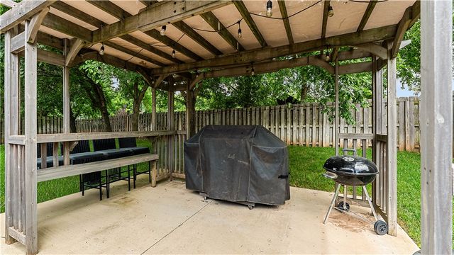 4304 SW Plumley Avenue, Bentonville, AR 72713