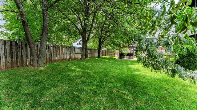 4304 SW Plumley Avenue, Bentonville, AR 72713