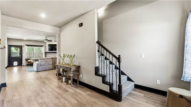 4304 SW Plumley Avenue, Bentonville, AR 72713