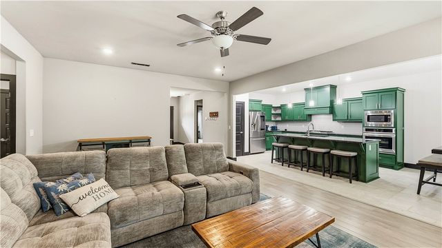 4304 SW Plumley Avenue, Bentonville, AR 72713