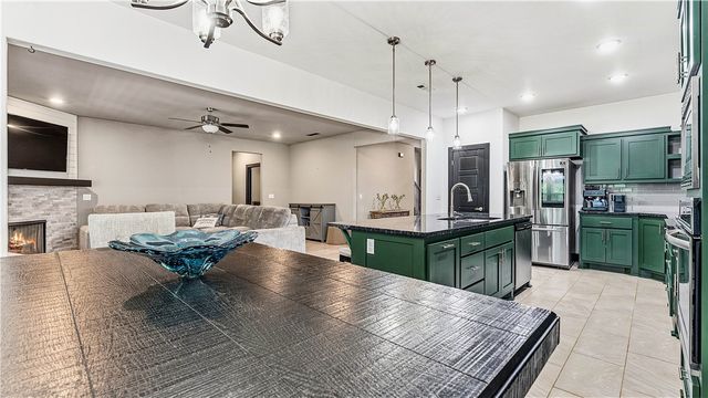 4304 SW Plumley Avenue, Bentonville, AR 72713