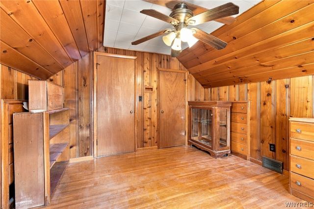 24 Greymont Avenue, West Seneca, NY 14224