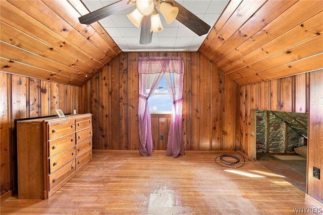 24 Greymont Avenue, West Seneca, NY 14224