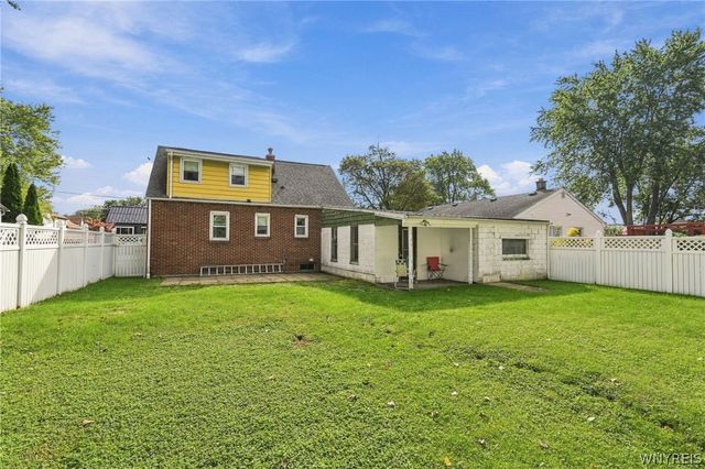 24 Greymont Avenue, West Seneca, NY 14224