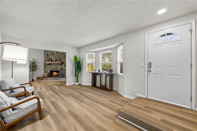 2493 Cherie Glen Road, Snellville, GA 30039