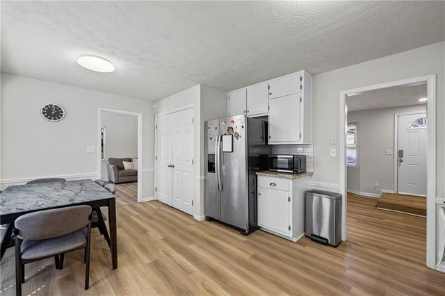 2493 Cherie Glen Road, Snellville, GA 30039