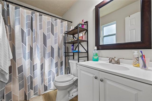 2493 Cherie Glen Road, Snellville, GA 30039