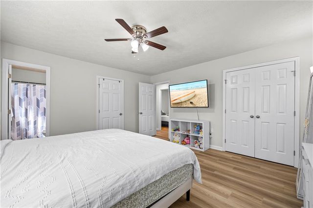 2493 Cherie Glen Road, Snellville, GA 30039