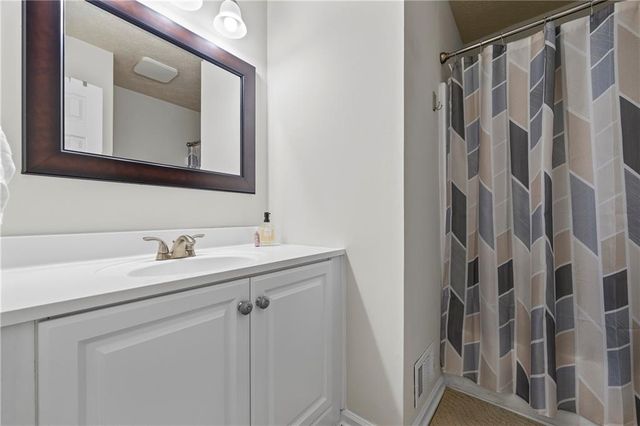 2493 Cherie Glen Road, Snellville, GA 30039