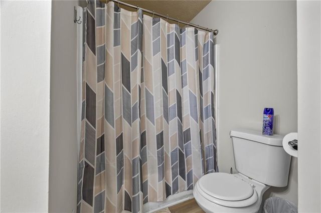 2493 Cherie Glen Road, Snellville, GA 30039