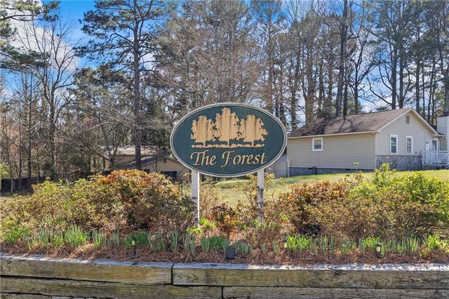 2493 Cherie Glen Road, Snellville, GA 30039