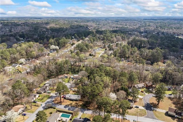 2493 Cherie Glen Road, Snellville, GA 30039