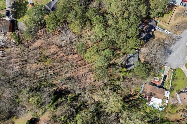 2493 Cherie Glen Road, Snellville, GA 30039