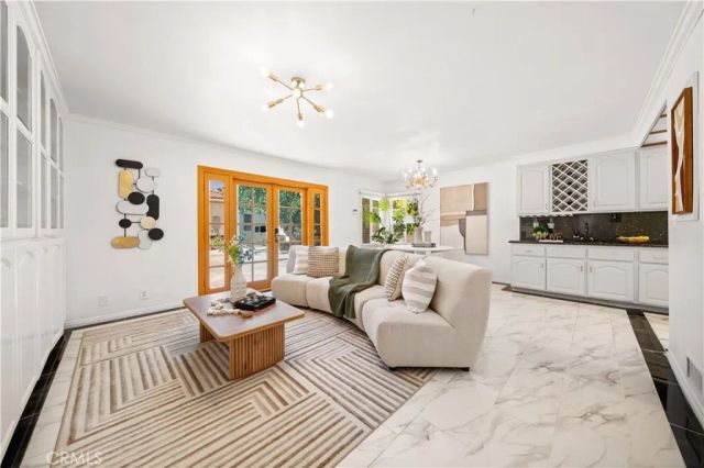 2915 Woodlawn Avenue, San Marino, CA 91108