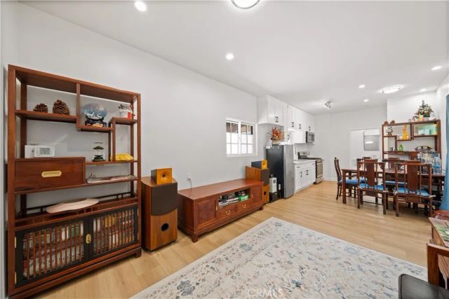2915 Woodlawn Avenue, San Marino, CA 91108