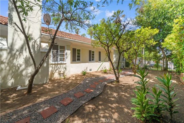 2915 Woodlawn Avenue, San Marino, CA 91108