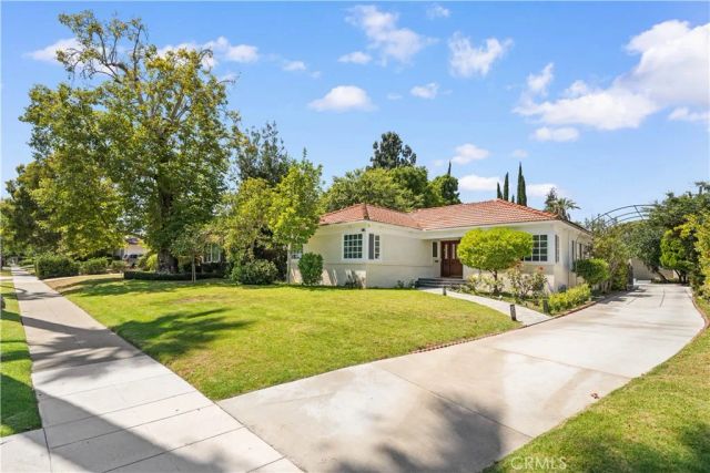 2915 Woodlawn Avenue, San Marino, CA 91108