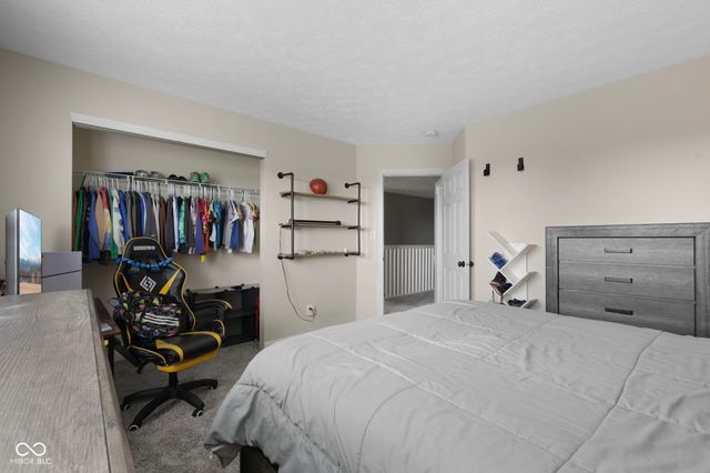 13815 N Honey Creek Drive, Camby, IN 46113