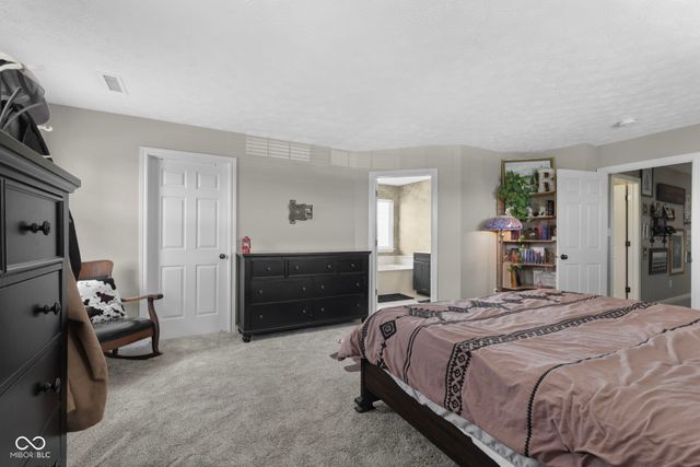13815 N Honey Creek Drive, Camby, IN 46113