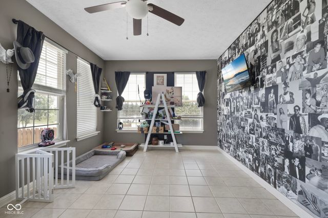 13815 N Honey Creek Drive, Camby, IN 46113