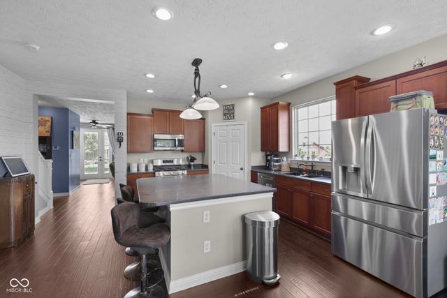 13815 N Honey Creek Drive, Camby, IN 46113