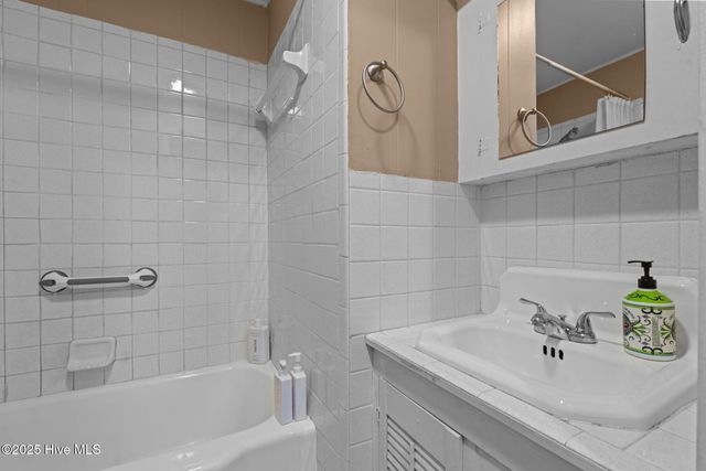 30 Windmere Road, Pinehurst, NC 28374