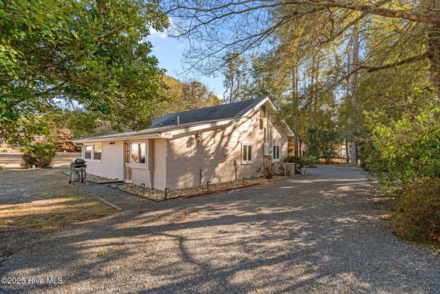 30 Windmere Road, Pinehurst, NC 28374