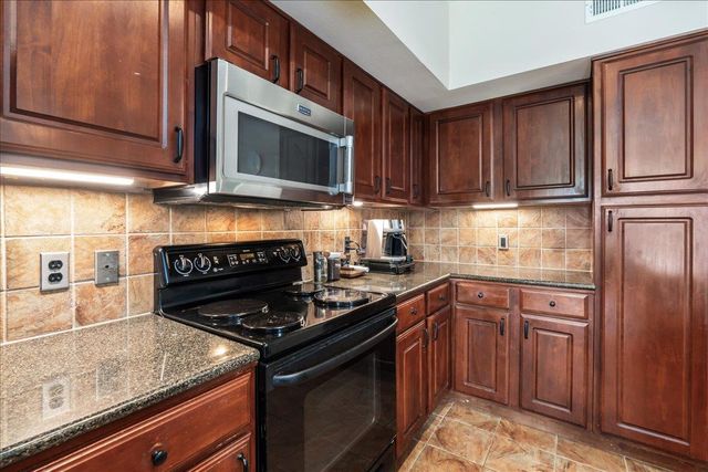 7701 Rialto BLVD 91, Austin, TX 78735