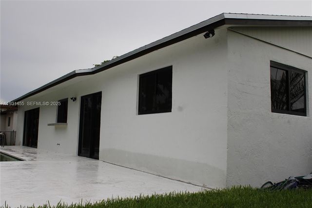 7630 SW 94th Ave, Miami, FL 33173