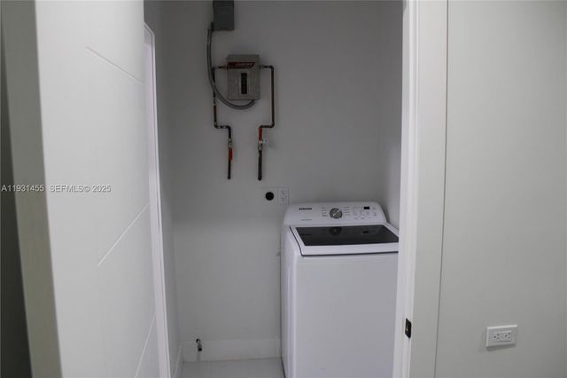 7630 SW 94th Ave, Miami, FL 33173